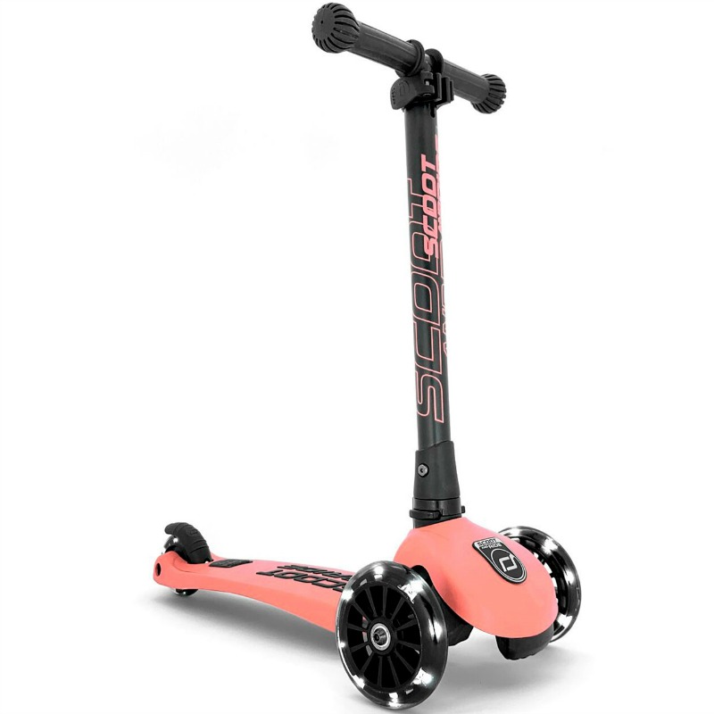 scoot-and-ride-highway-kick-3-loebehjul-led-peach-hwk3lcw10-1-p.jpg