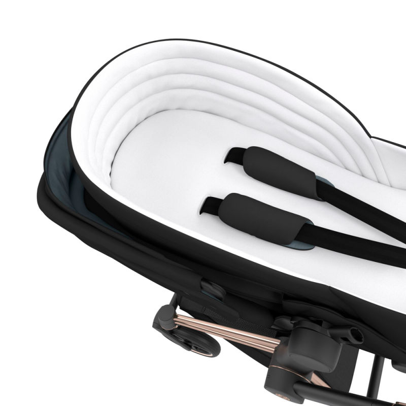 cyb_21_int_-excl_us-_deta_priam_luxseat_litecot_rogo_dpbl_17c9dd7f64b97570