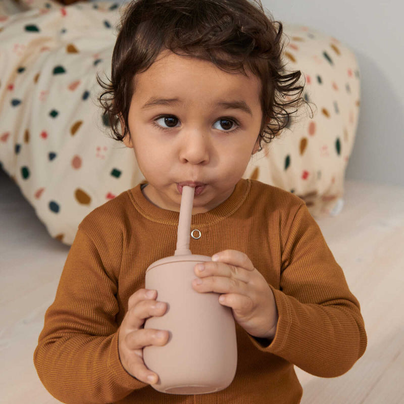 Ellis_Sippy_Cup-Tableware-LW14363-0022_Cat_rose_1200x1200