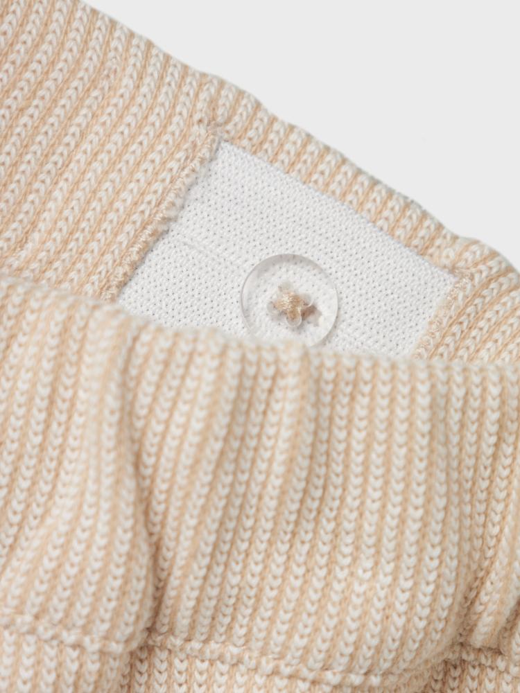 F_13243720_M_4758685_Front Full