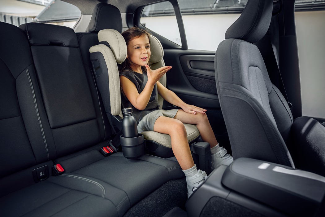 Small-Thule_Palm_Soft-beige_LS_Malmo_240603_1549