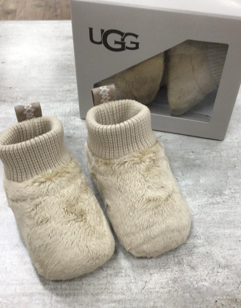 imgi_224_ugg-ugg-baby-nesti-kids