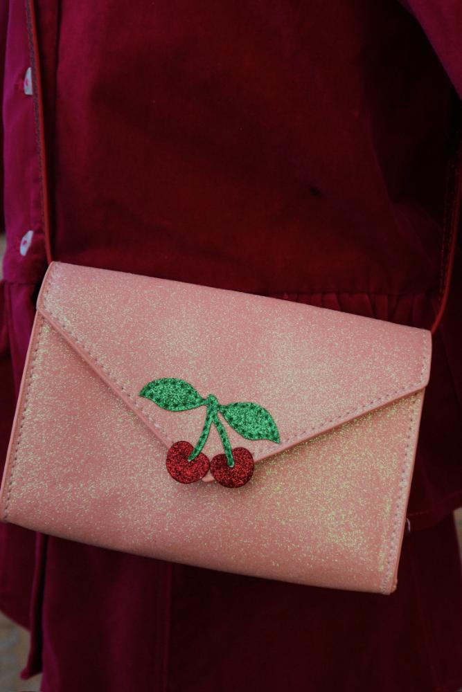 mood_ks103876-s30052_1