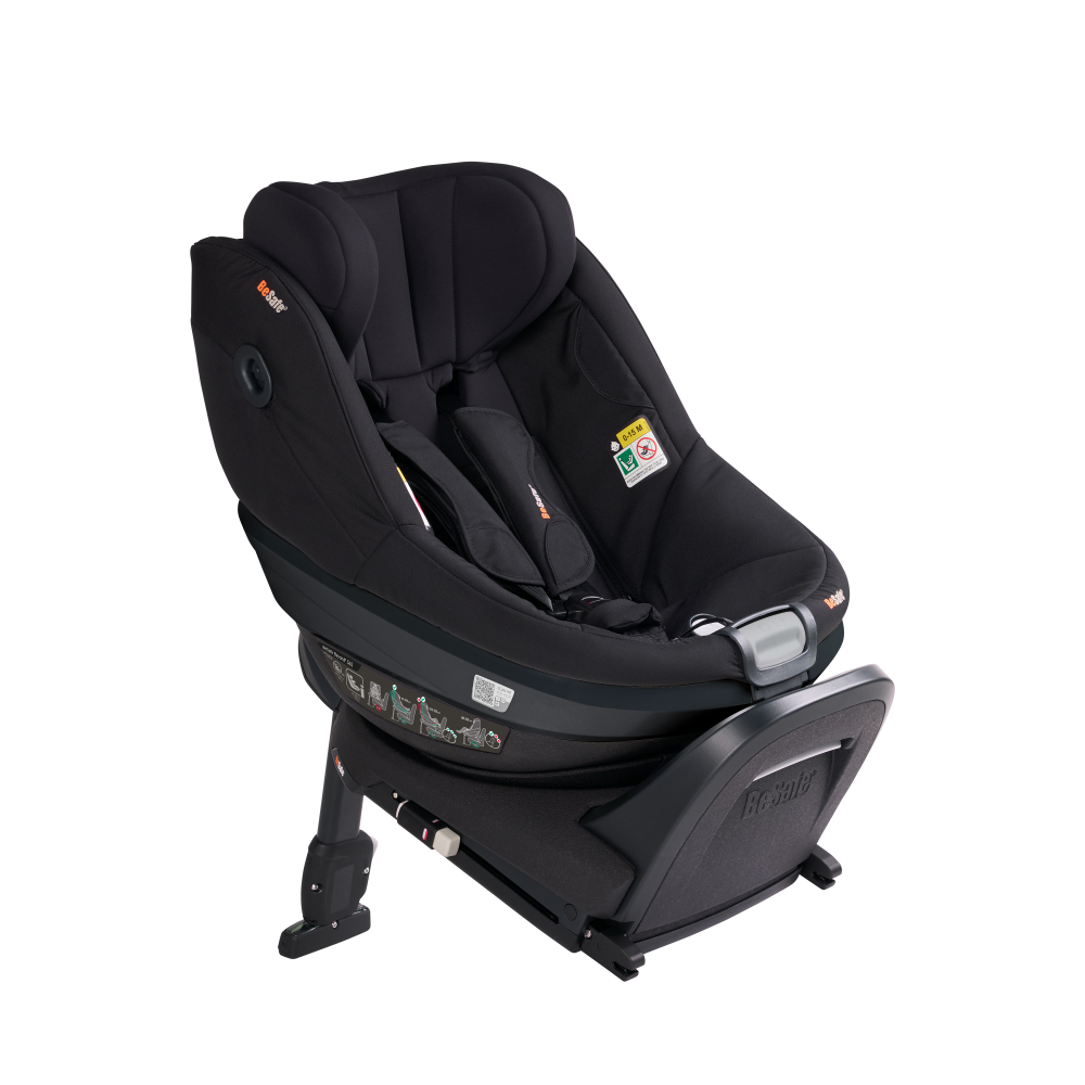 11045369_BeSafe_Beyond2-360_Fresh-Black-Cab_Bundle_Right