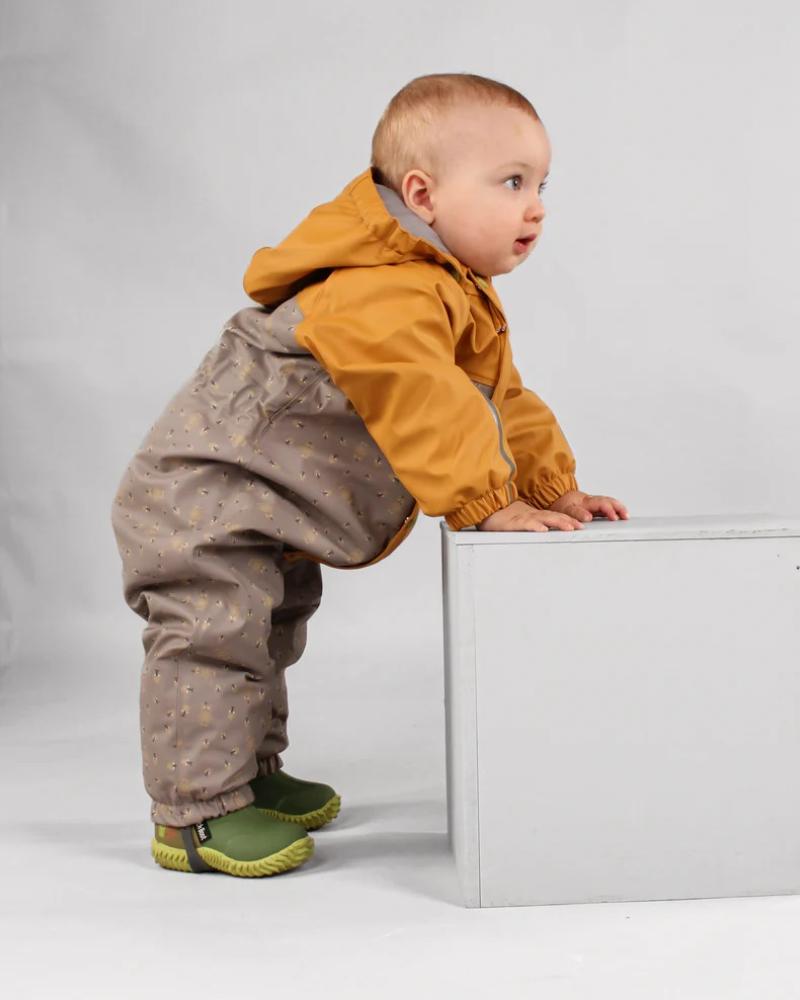 imgi_3_4-51406BabyregndressPytt_Honning_studiofoto-2