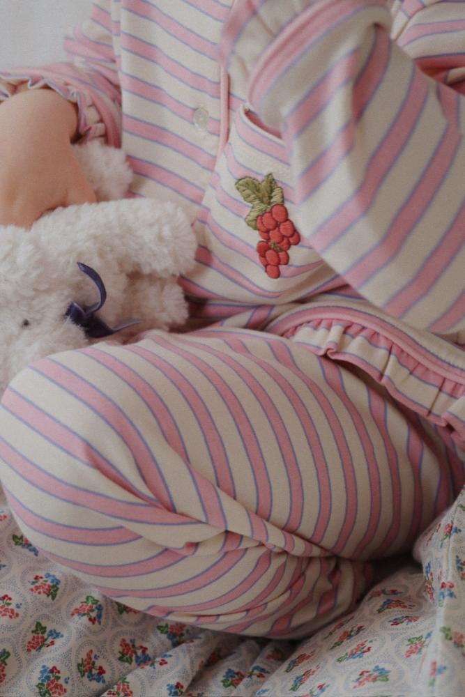 mood_ks104400-p25070_ks103833-p00105_ks104205-s00072_1