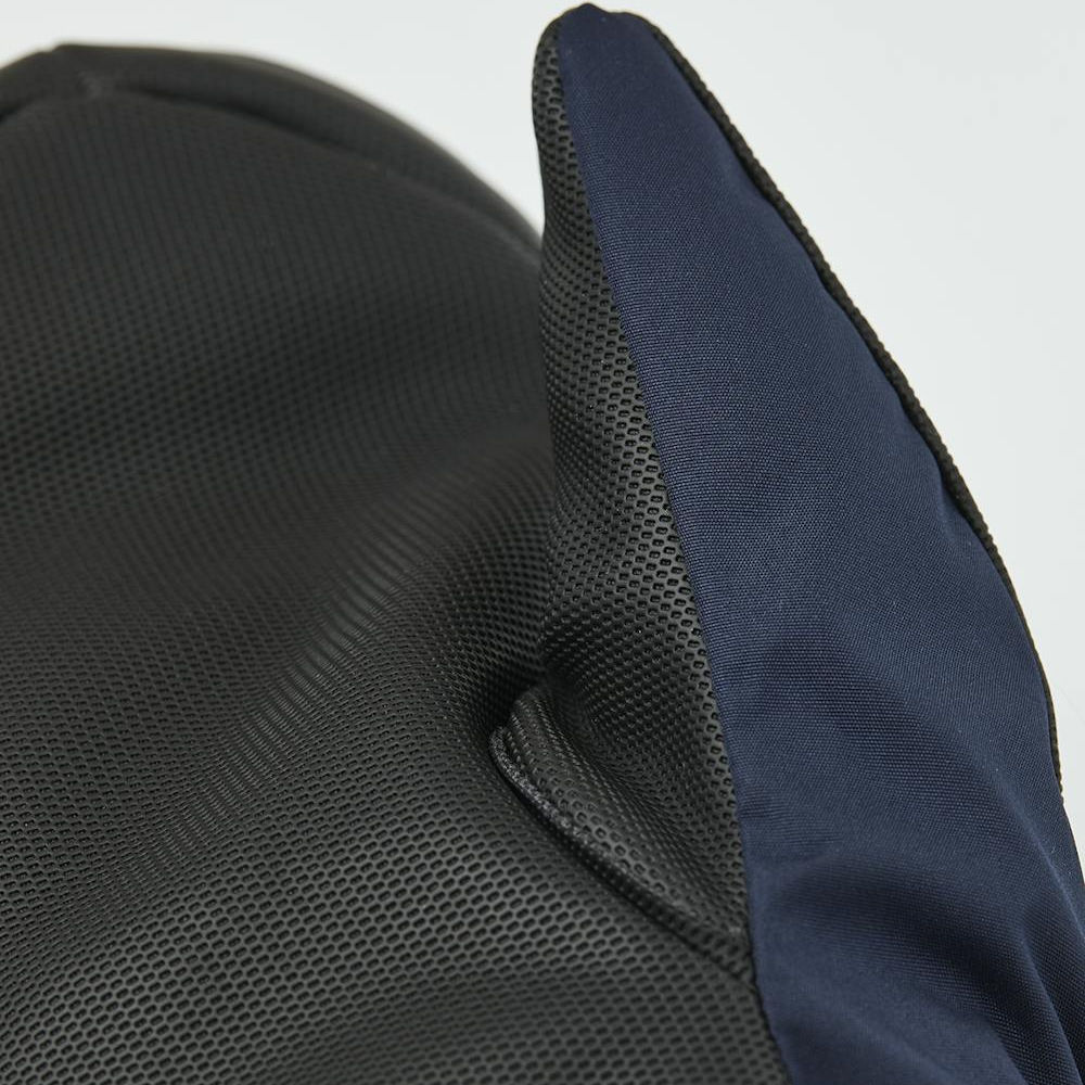 525_1da18dd6a8-31581-290-3-original