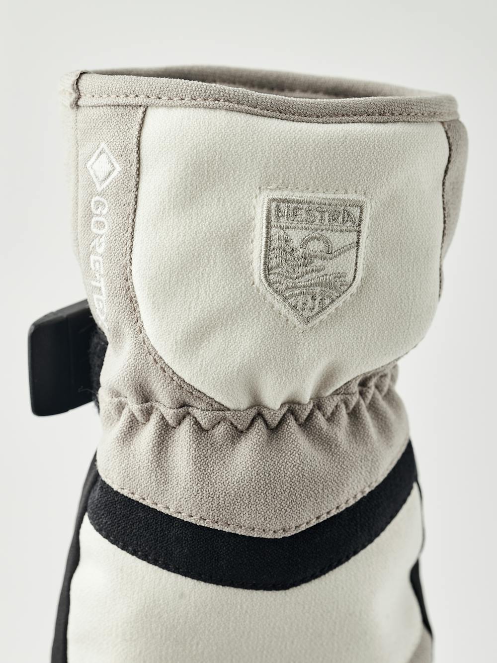 869_8ff1e12f48-3000731-650-4-original