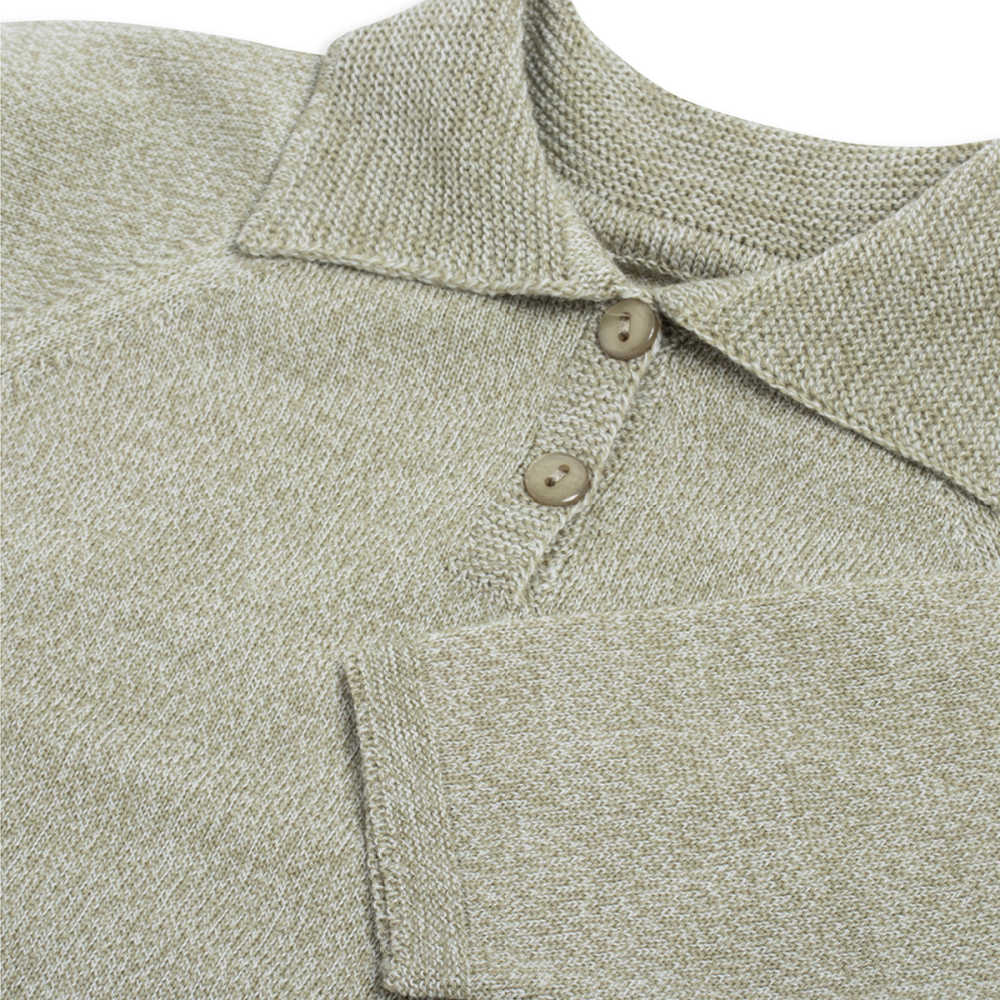 Jumper w collar_detail_light moss (1)
