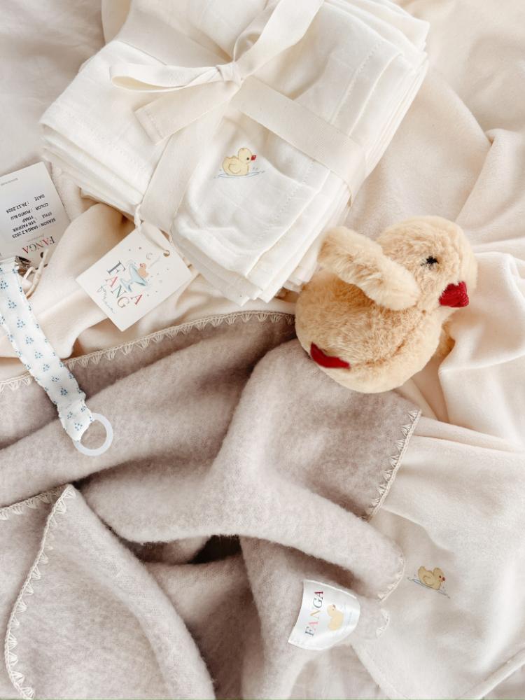 flat_fa100002-p30064_fa100010-s00005_fa100030-s35014_1