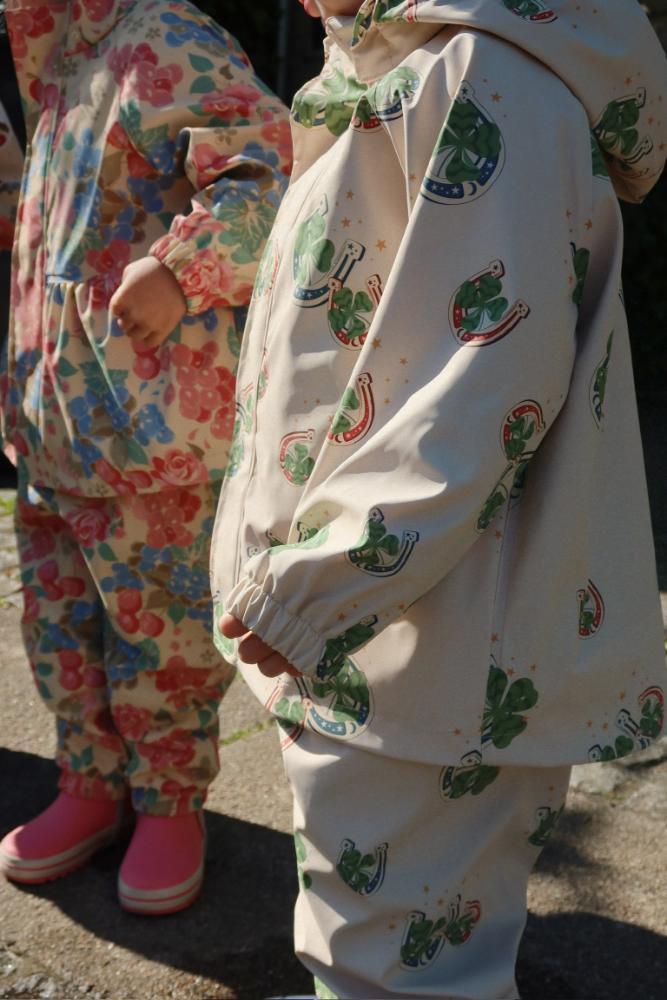 mood_ks105049-p10143_ks105050-p00107_ks105051-s30144_1