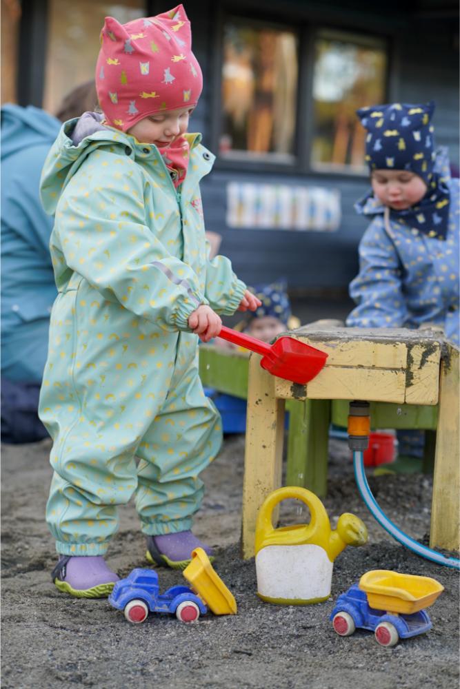 1460 Babyregndress Dugg -59