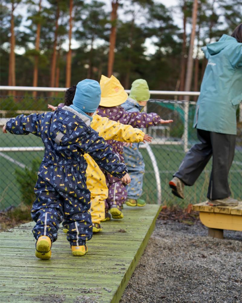 4-5 1452 Heilårsregndress Hagl26