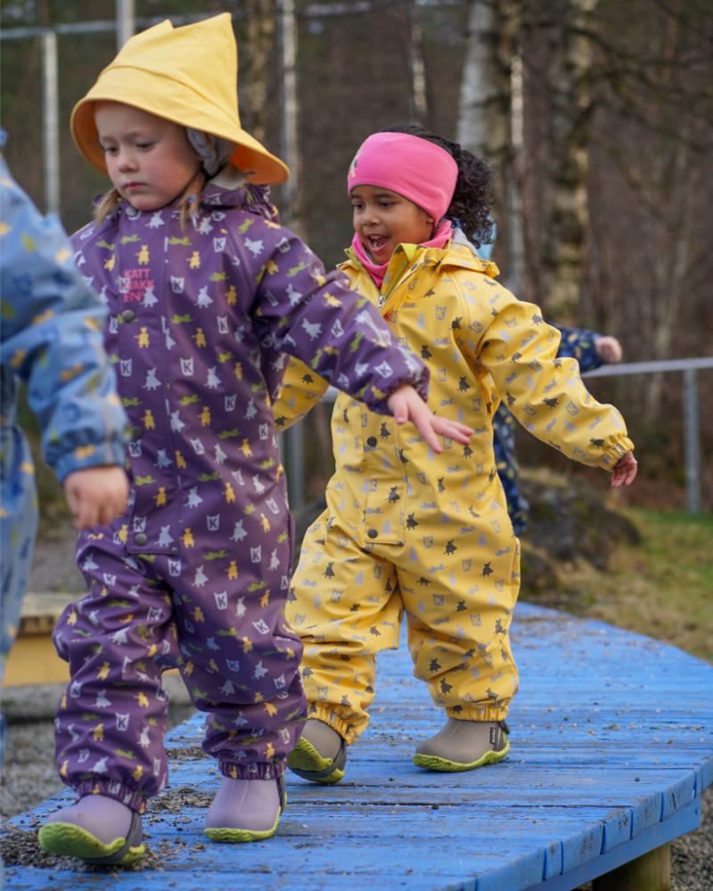 4-5 1452 Heilårsregndress Hagl27