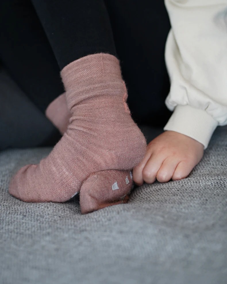 imgi_7_Ullsokker_antigli_tynn_2pk-Sokker_barn-1348-16