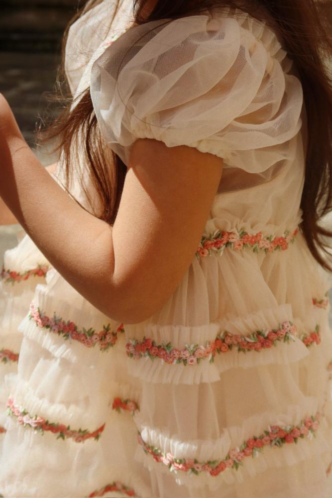 mood_ks104871-s00008_3