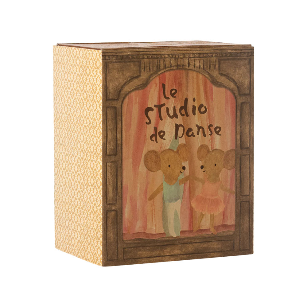 imgi_95_COLOURBOX68267947