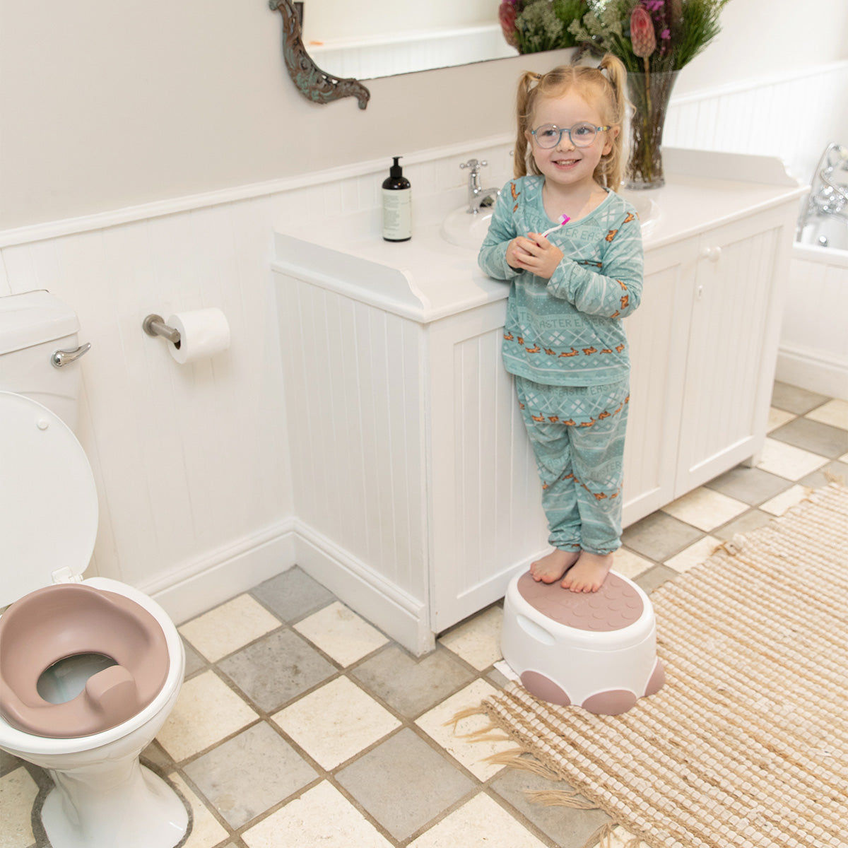 bumbo-toilettrainer-pink-2.jpg