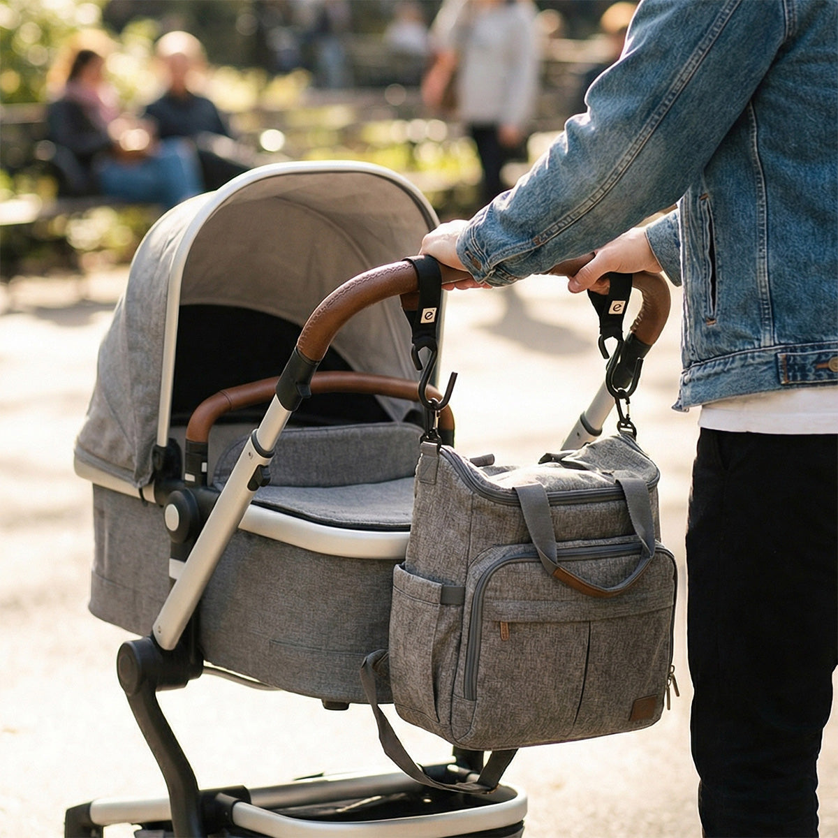 ezimoov-stroller-hooks-3.jpg