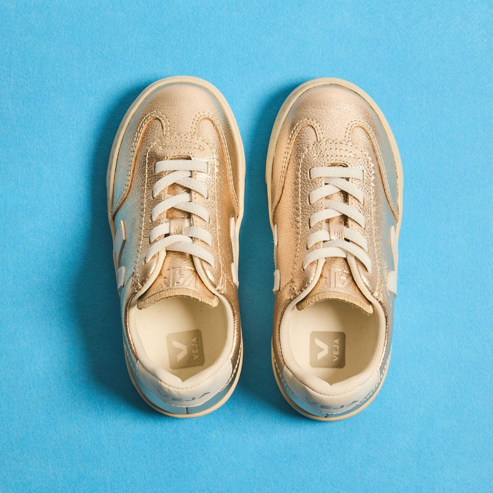imgi_25_veja-sneakers-small-volley-ekologisk-lær-platina-sy2021516_4 (1)