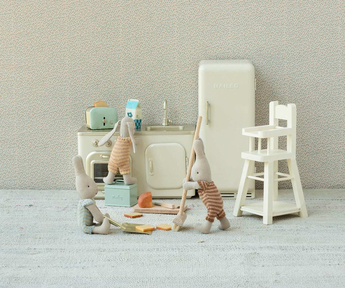 Maileg Bread box w. utensils, Miniature