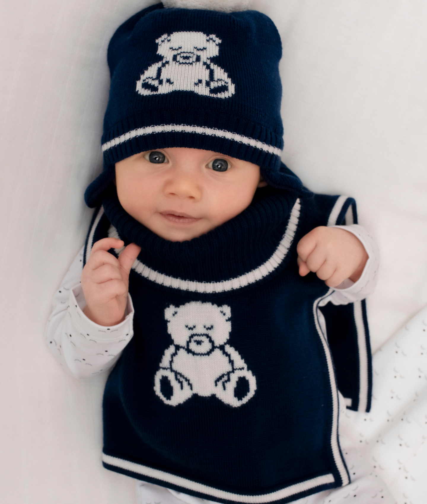 Livly Teddy Merino Pullover Scarf - navy